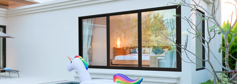 hurricane windows in Pinellas County, FL